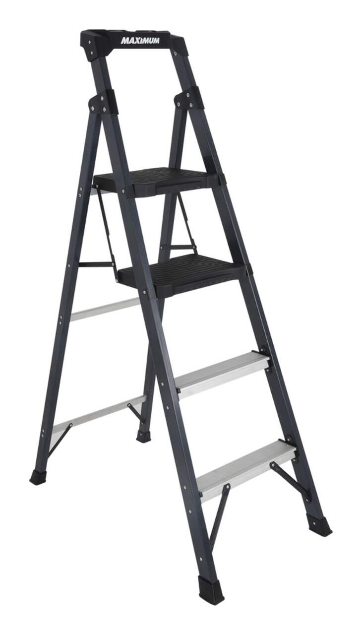 Canadian sales tire ladders
