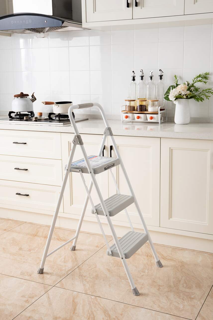 3 step top stool canadian tire