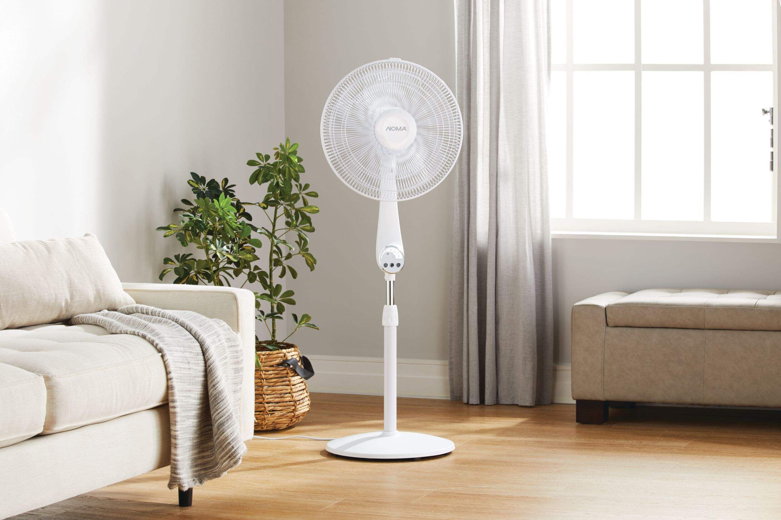 NOMA Oscillating Pedestal/Stand Fan with Remote Control & Adjustable ...