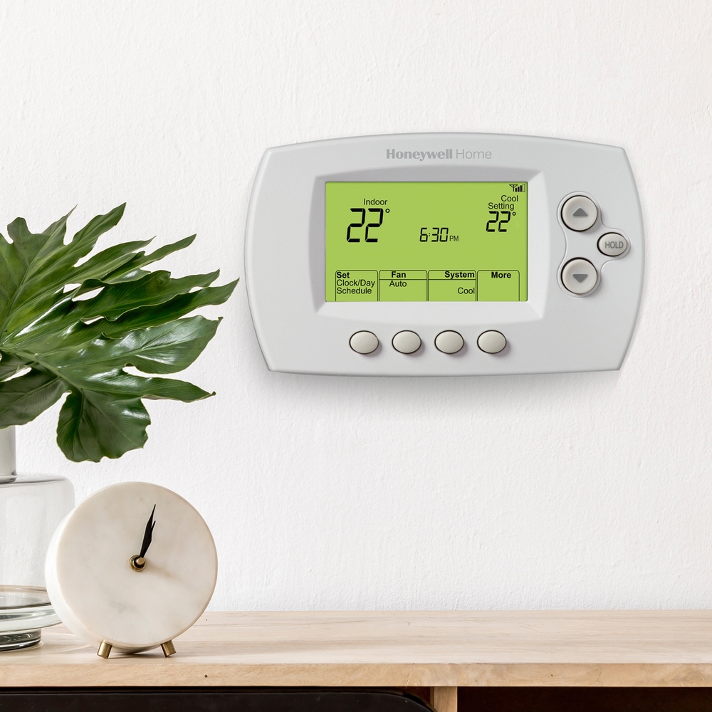 Honeywell Home RTH6580WF Smart Thermostat Canadian Tire