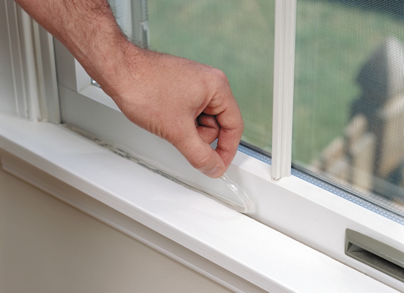 DAP Draft Attack Caulking Indoor/Outdoor Removable Weatherstrip Sealant