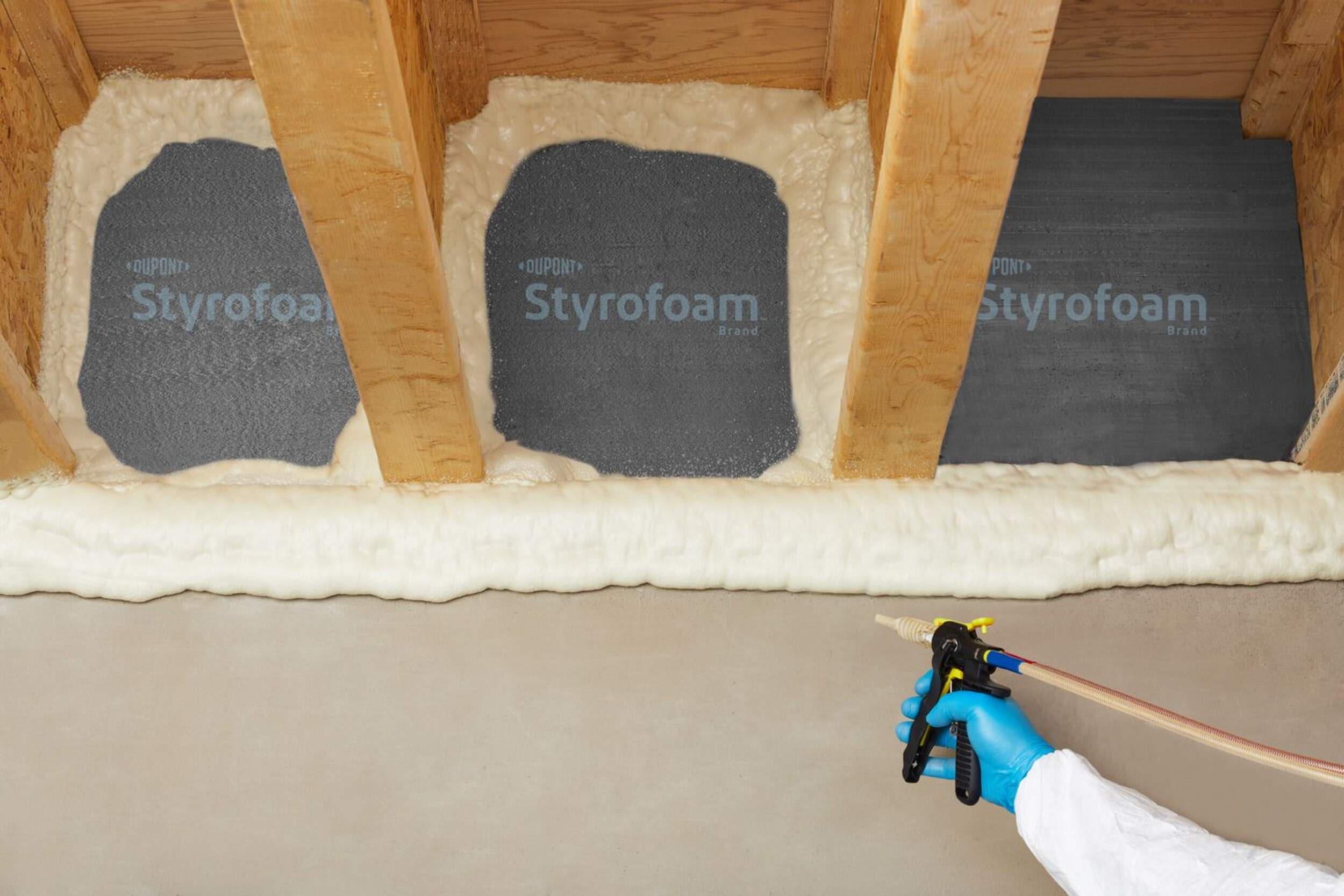 Froth Pak Professional Polyurethane Sealant Insulating Spray Foam Kit