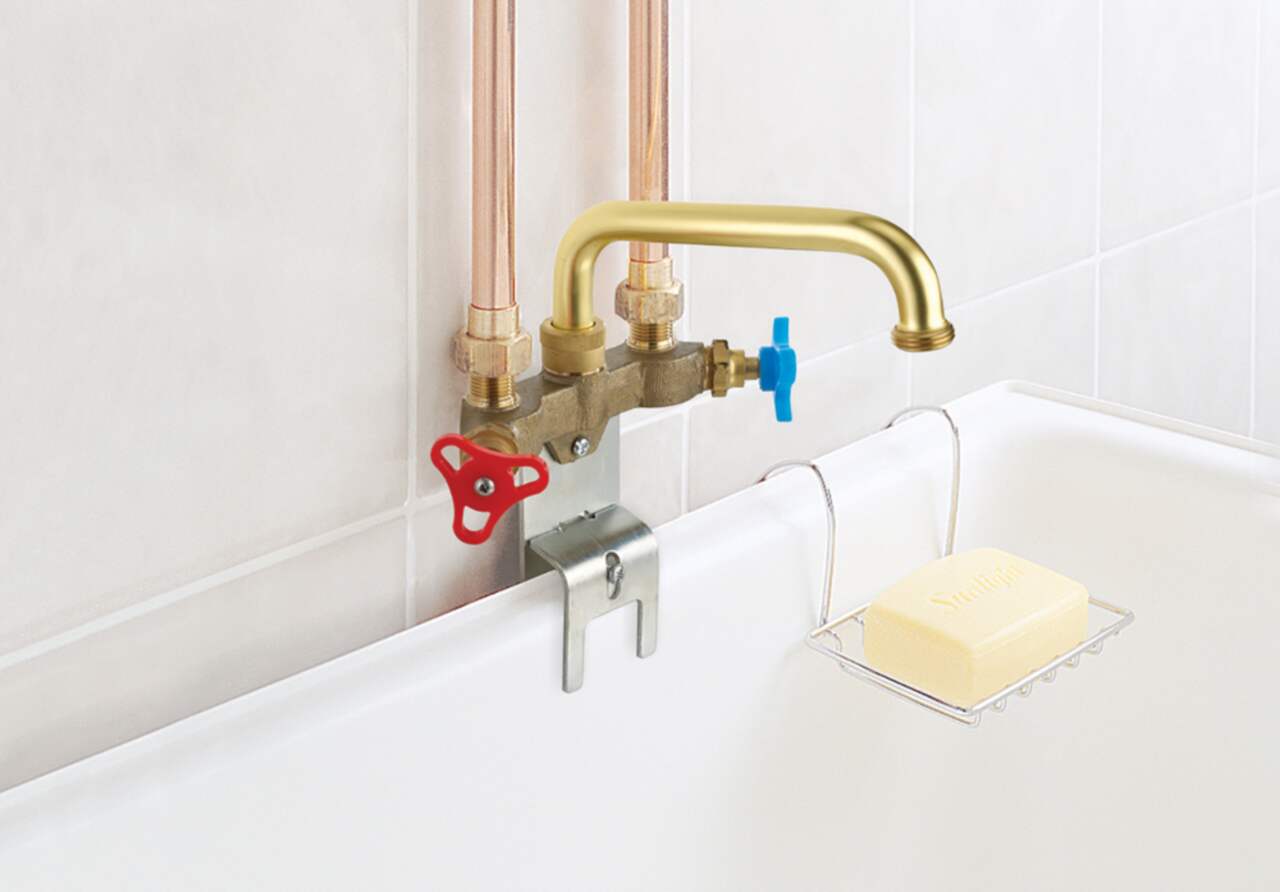 https://media-www.canadiantire.ca/product/fixing/plumbing/faucets-fixtures/0633709/plumbshop-2-handle-rough-brass-laundry-faucet-cea37844-bc86-4e52-a542-64782379cb43.png?imdensity=1&imwidth=640&impolicy=mZoom