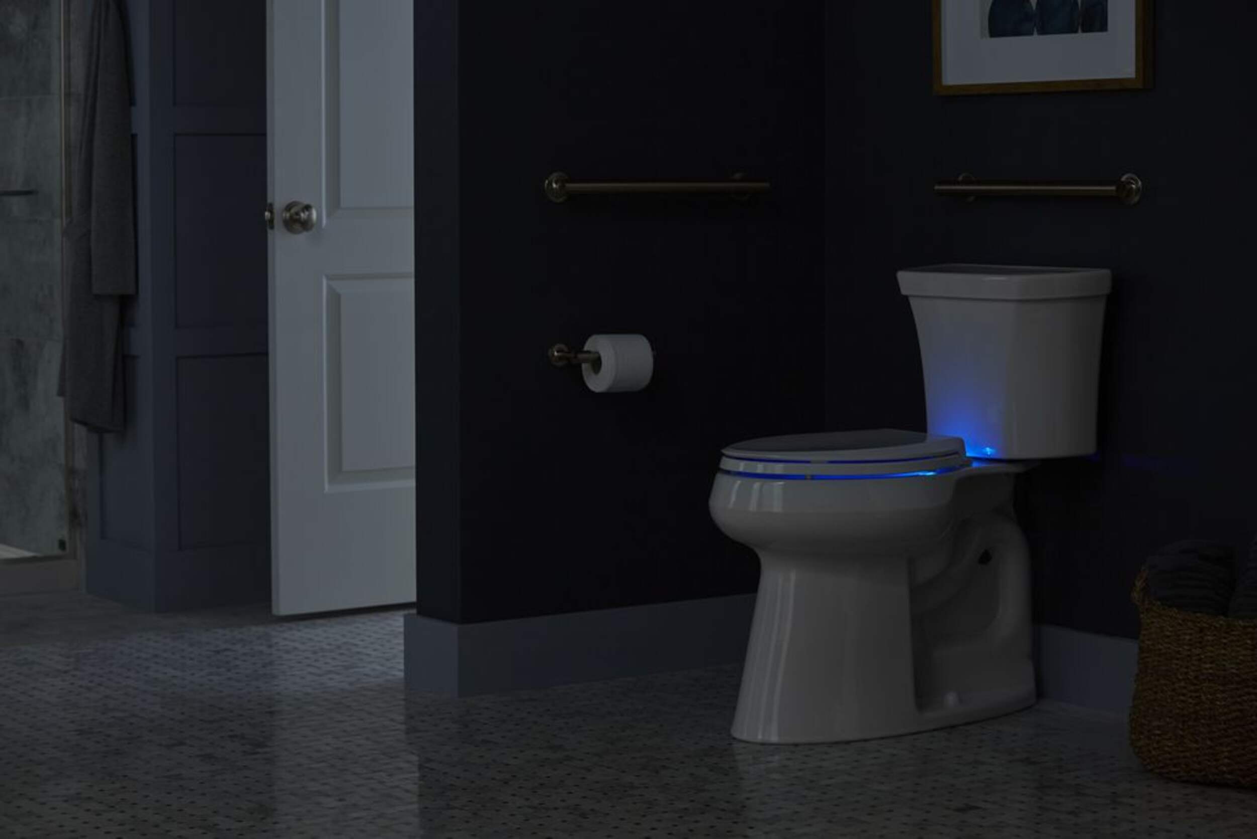 Kohler Cachet™ QuietClose™ Elongated Toilet Seat with Plastic Hinges