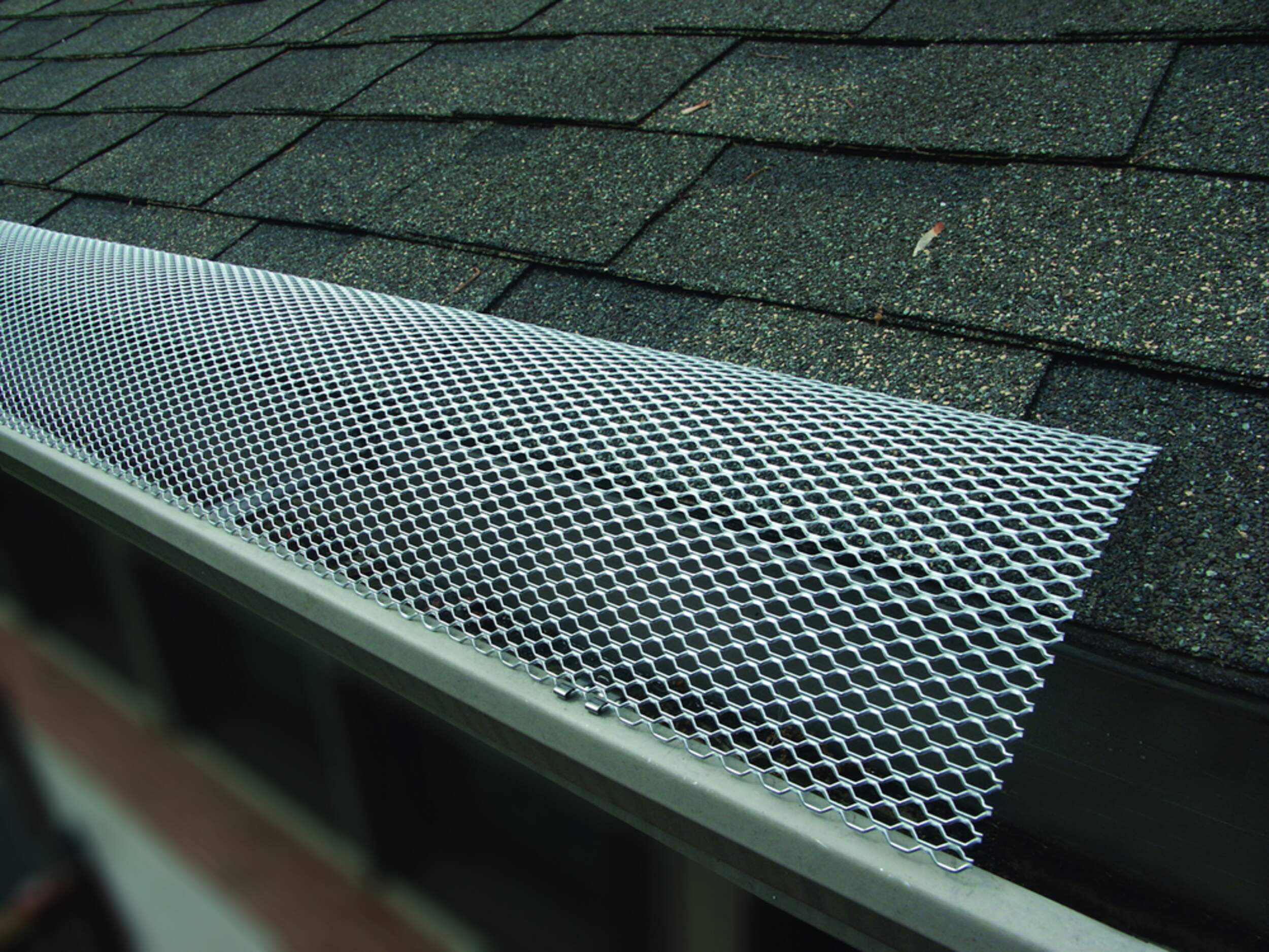 Hinged Gutter Guard, 6 in x 36 in CloseUp