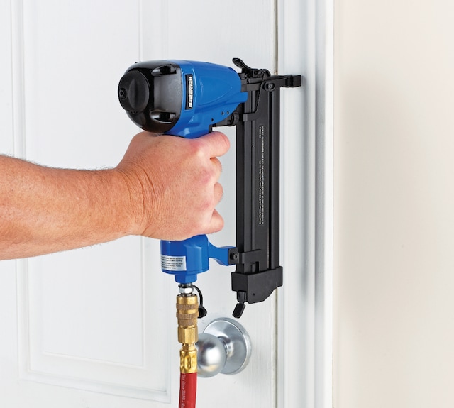 Mastercraft 18Gauge 2in1 Pneumatic Nailer & Air Stapler/Staple Gun Canadian Tire