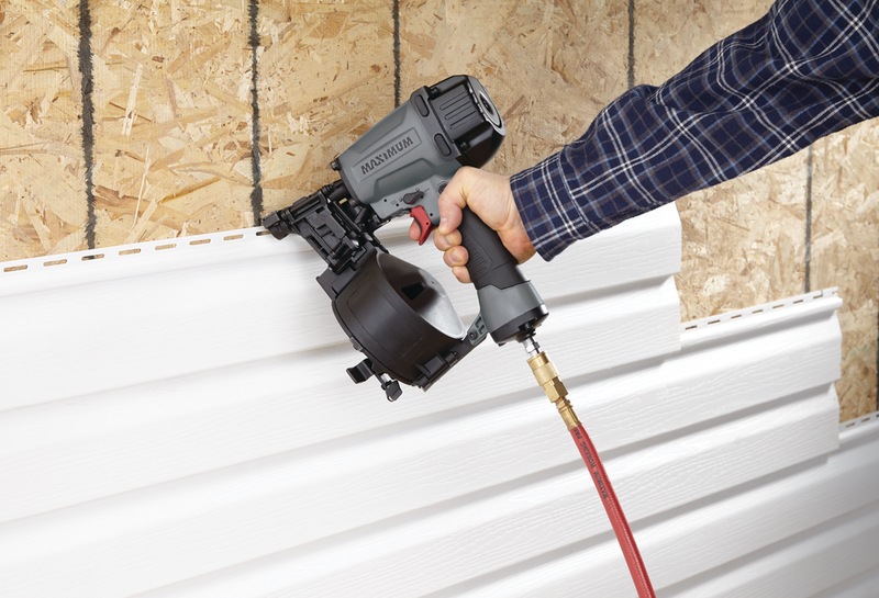 MAXIMUM Coil Lightweight Pneumatic Roofing Nailer Canadian Tire