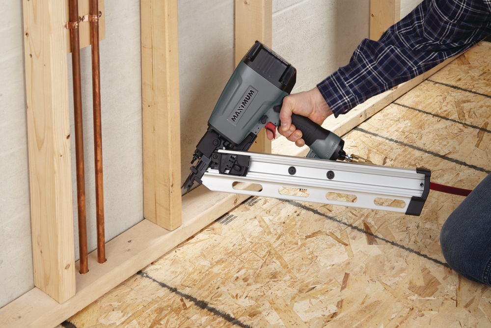 MAXIMUM 34D Lightweight Pneumatic Framing Nailer, 31/2in Canadian Tire