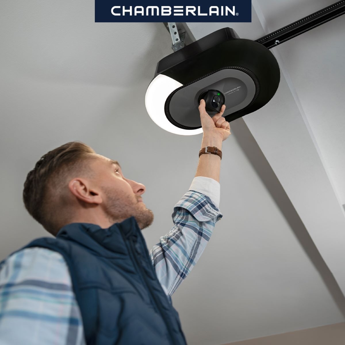 Chamberlain® B4643TC 3/4 HP Ultra Quiet Belt Garage Door Opener