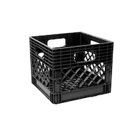 Caisse à lait empilable en plastique Mastercraft Front_Three_Fourths_Angled_Right