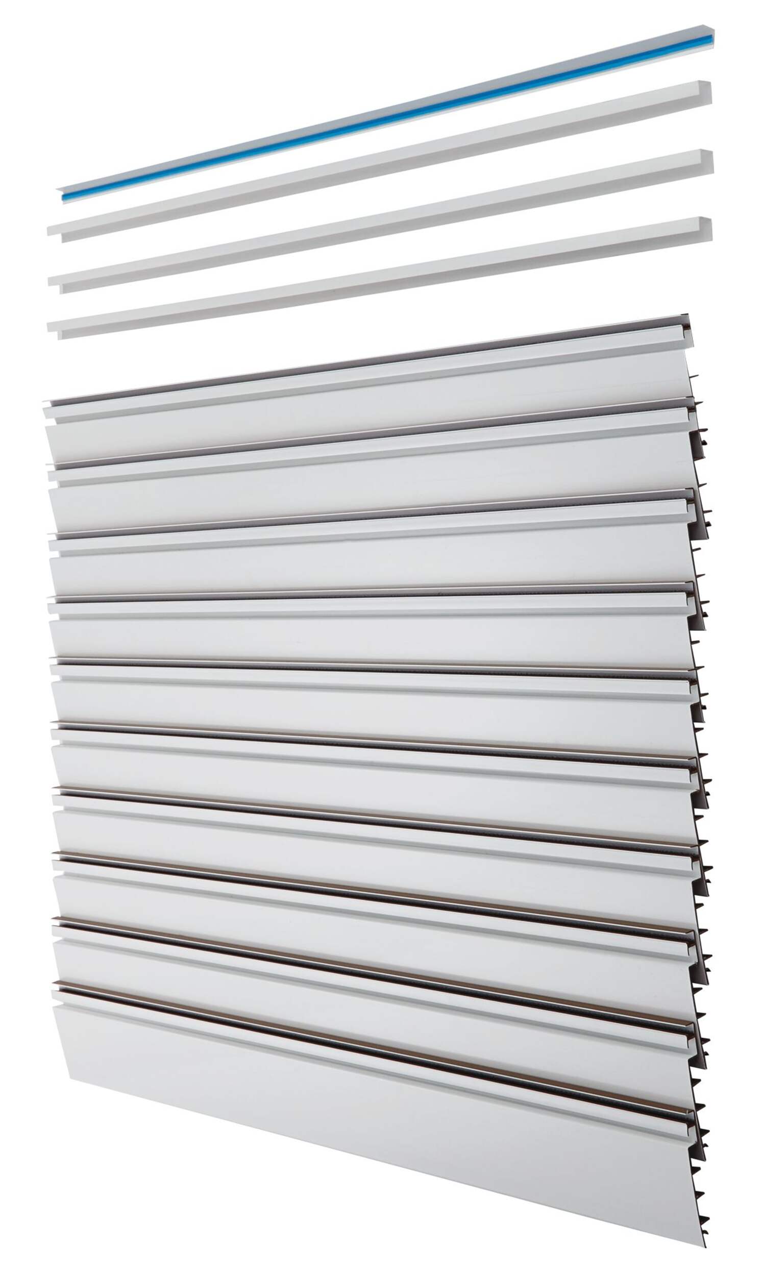 Panneaux muraux de rangement à lamelles/rails Mastercraft, 16 pi2 , paq. 10 Front_Three_Fourths_Angled_Left