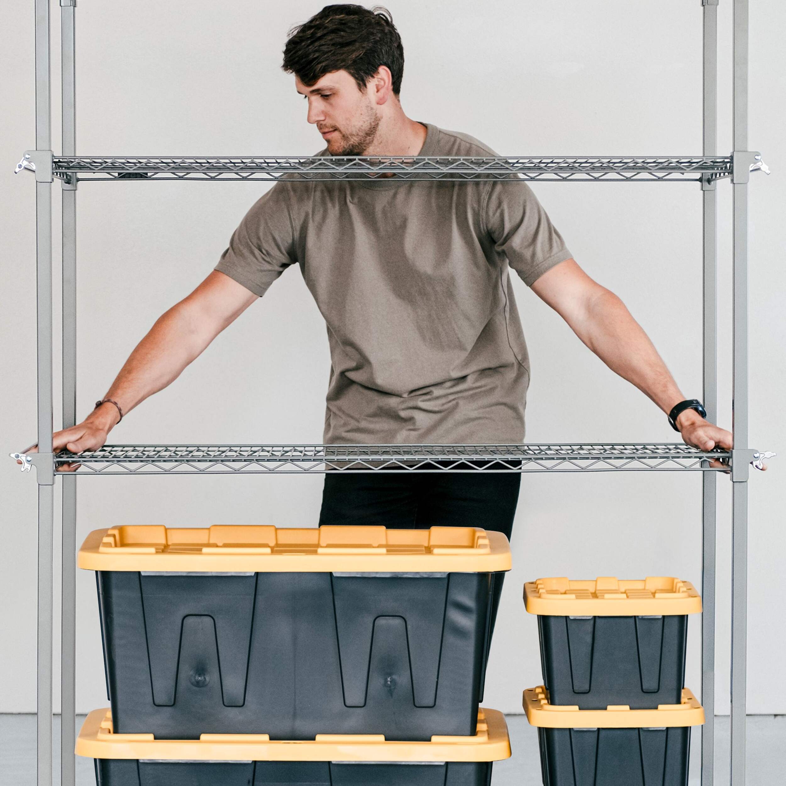 Étagère en métal à 4 niveaux réglables CleverMade Canadian Tire