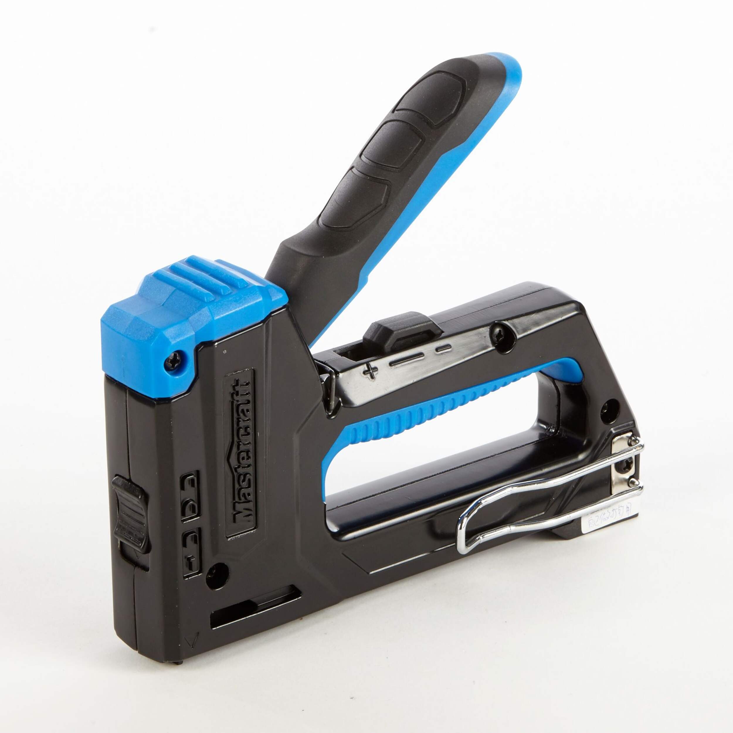 Mastercraft 4-in-1 Stapler with Wire Guides Front_Angled_Left