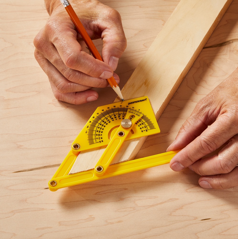 Mastercraft Protractor/Angle Finder, Rust Resistant, 4.6in x 2in x 3/