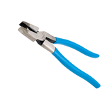 Pince d'électricien à bec rond Channellock 369 XLT avec mâchoires à prise confortable et hachurée, 9,5 po Front_Three_Fourths_Angled_Left