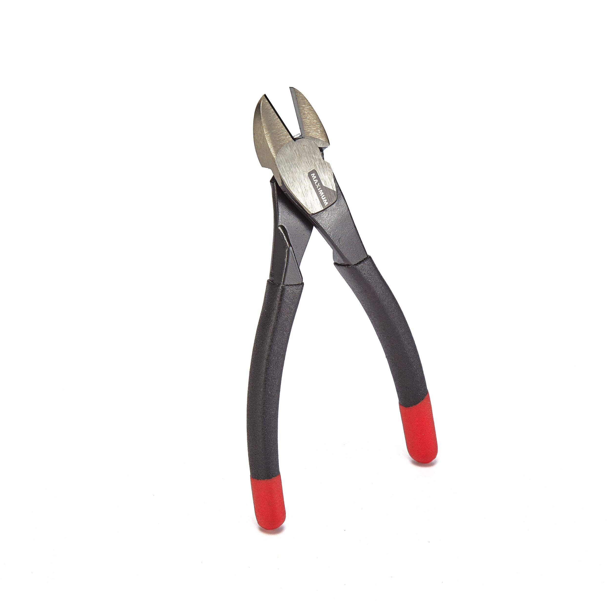 MAXIMUM High Leverage Curved Diagonal Cutting Pliers, 26° Cutting Angle, Colour Coded Tips, 7-in Front_Angled_Right