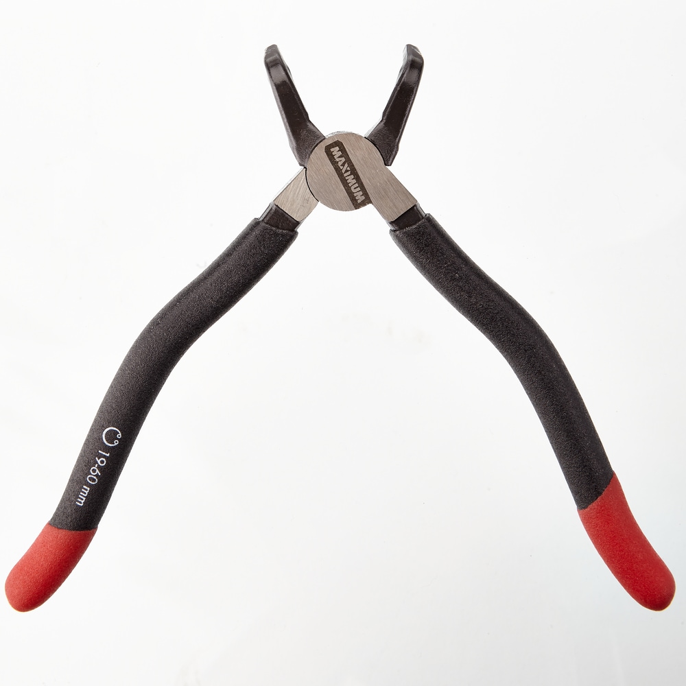 Pince à anneau élastique pliée MAXIMUM, poignées en vinyle souple, embouts à code de couleur