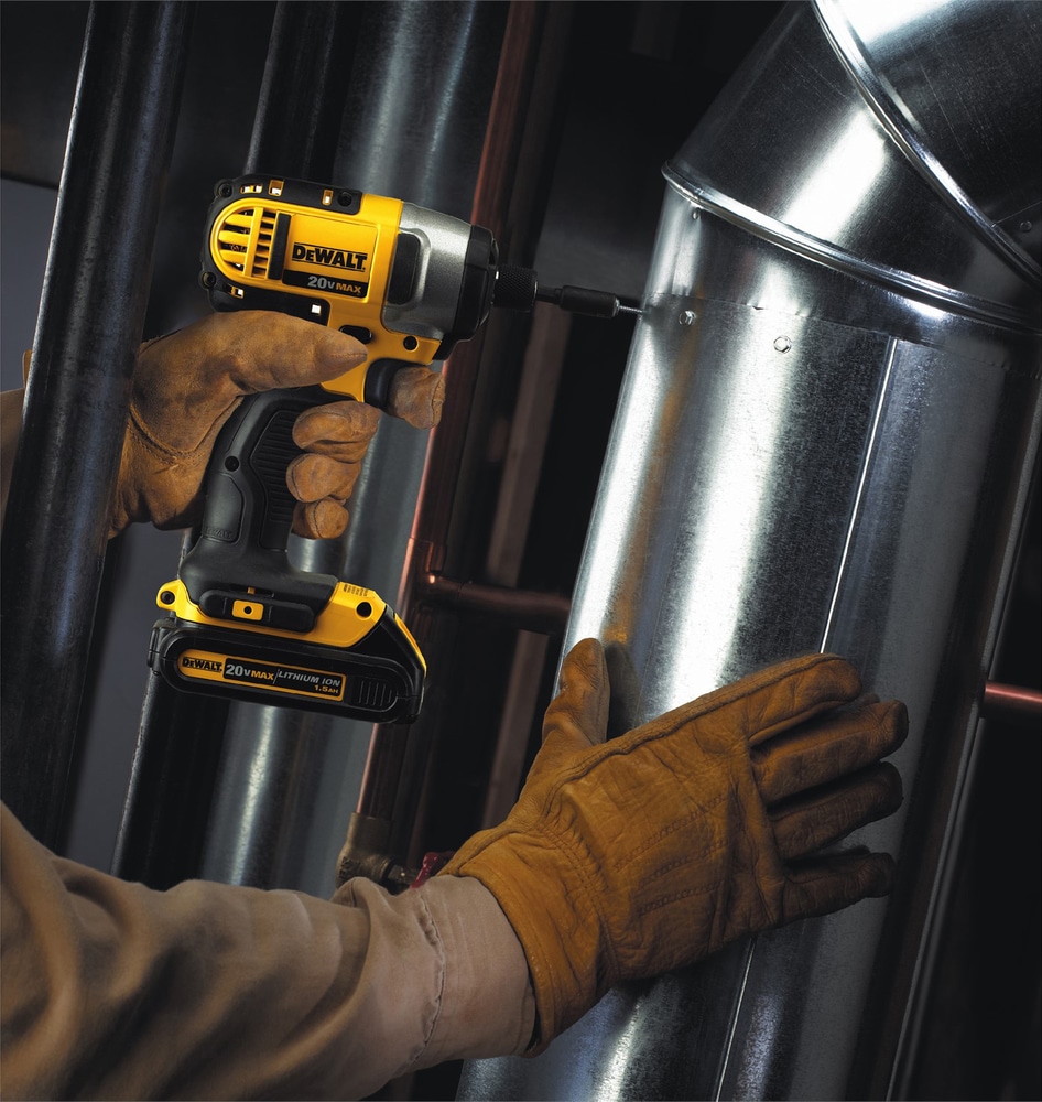 DEWALT 20V Max Li-Ion Cordless Impact Driver, 1/4-in Side_Right