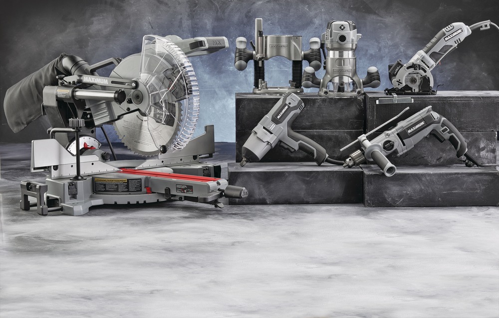 MAXIMUM Fixed/Plunge Router Canadian Tire