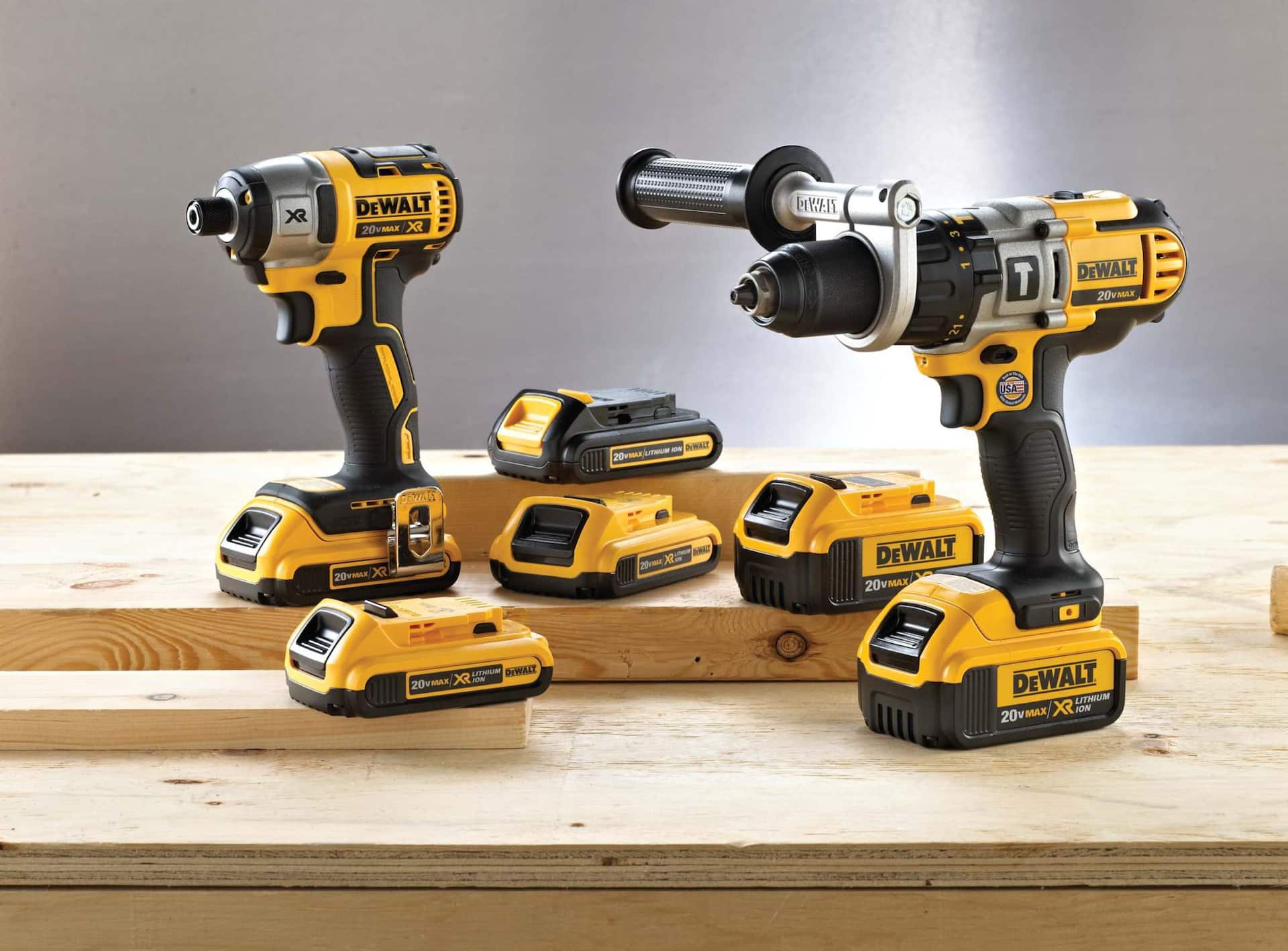 DEWALT DCF887D2 20V MAX XR Cordless 3-Speed Impact Driver Kit with Battery   Charger, 1/4-in Canadian Tire