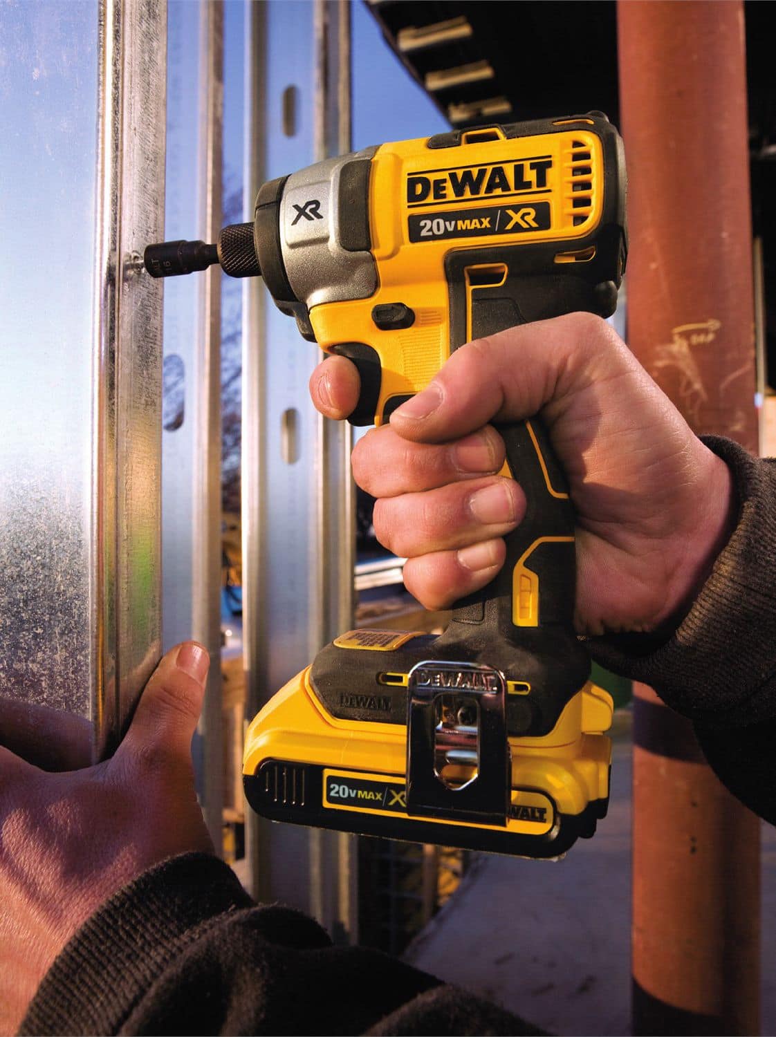 DEWALT DCF887D2 20V MAX XR Cordless 3-Speed Impact Driver Kit with Battery  & Charger, 1/4-in