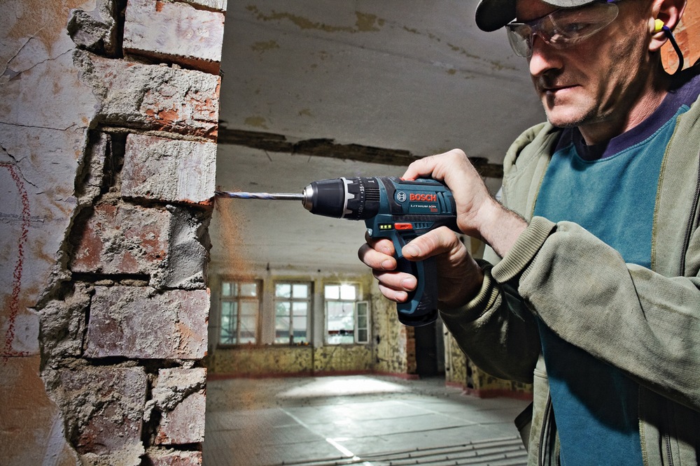 Bosch PS1302A 12V Max LithiumIon Cordless Hammer Drill/Driver with