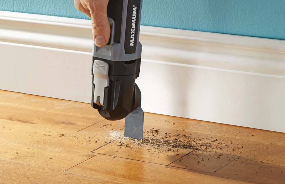 MAXIMUM Oscillating MultiTool Floor Fitting Set with Wood/Drywall/Metal Blades & Scraper, 4pc