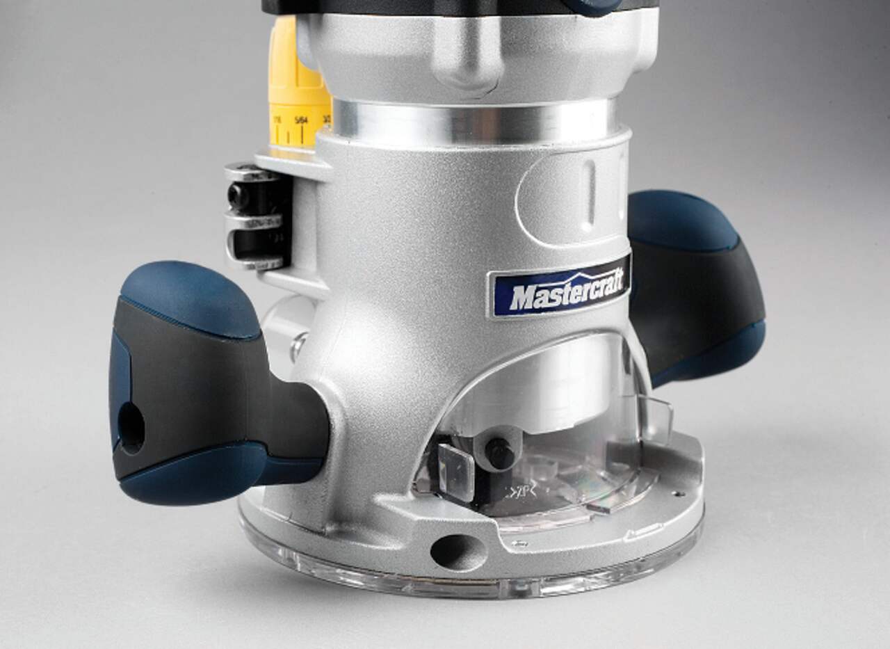 Mastercraft 9.5A Single Speed 1 3 4 HP Corded Fixed Base Router