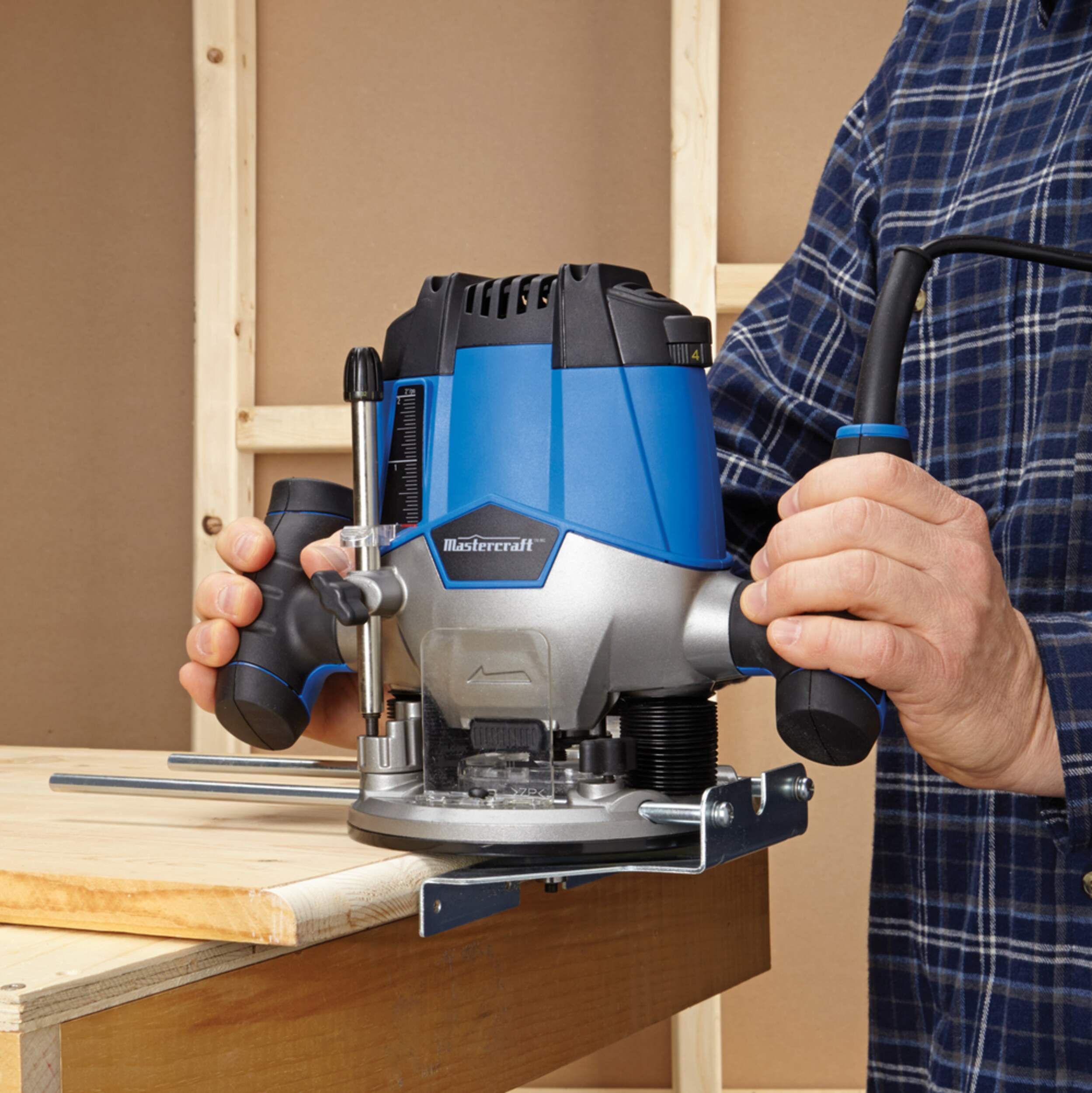 Mastercraft 10A Router with Accessories Canadian Tire