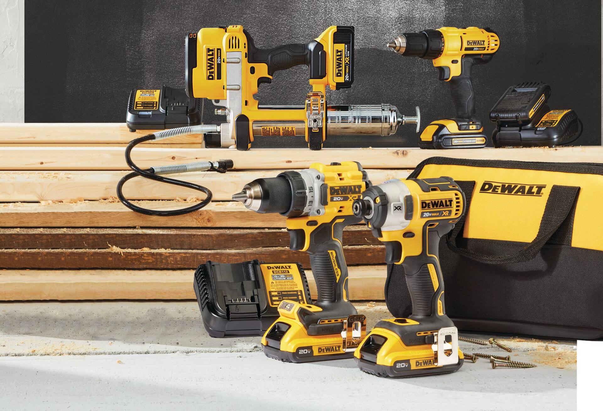 DEWALT DCD771C2 20V MAX Lithium-Ion Compact Cordless Drill/Driver with  Battery & Charger, 1/2-in