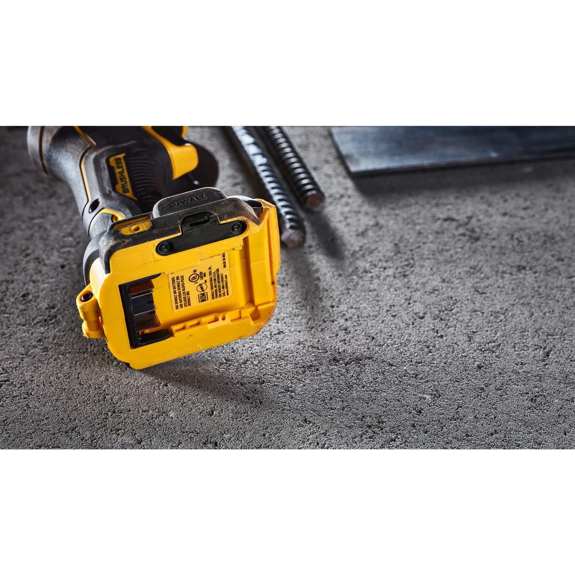 Dewalt planer on sale canadian tire