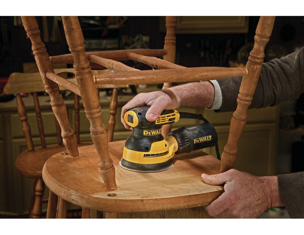 DEWALT DWE6423K 3A Corded Variable Speed Random Orbital Sander with