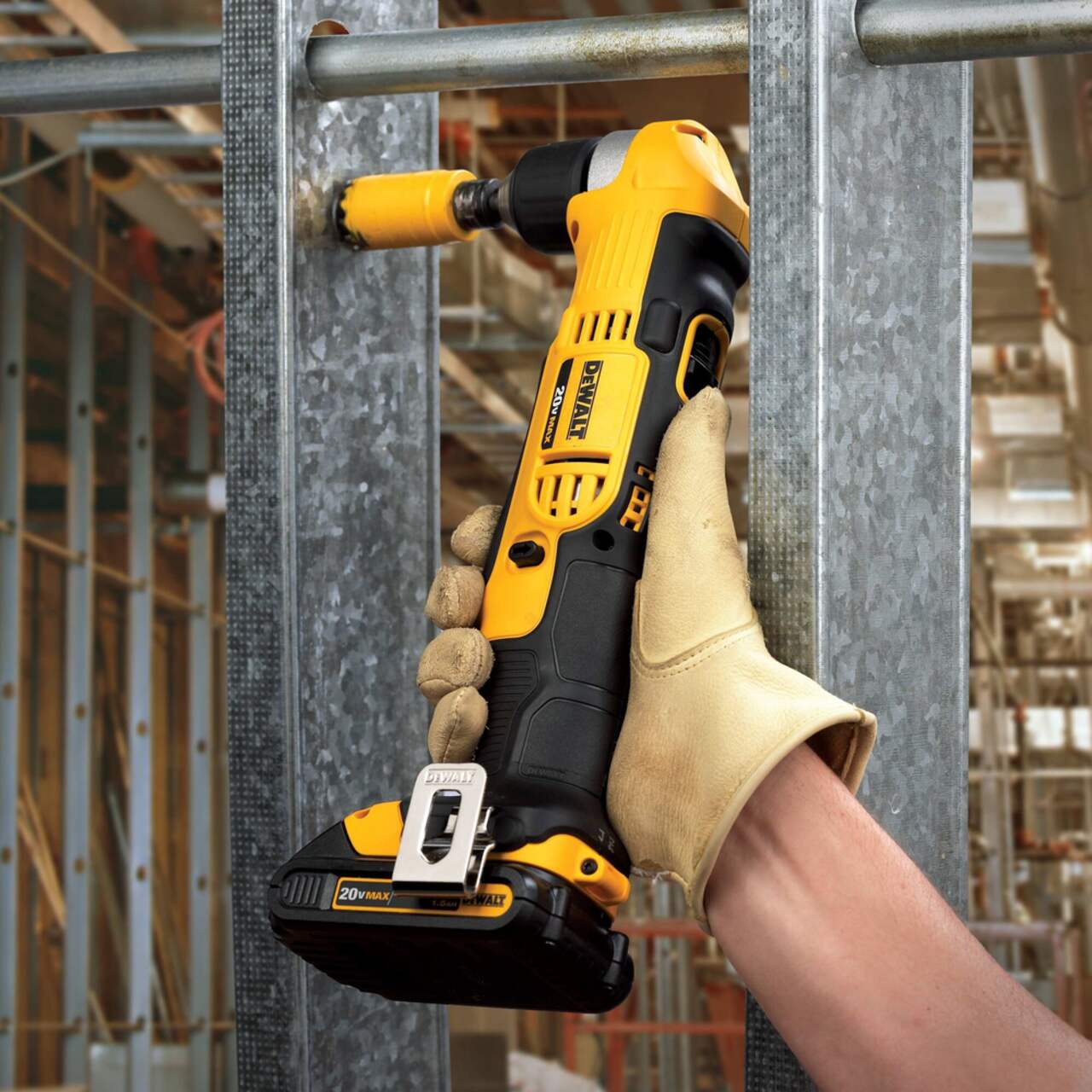 DEWALT DCD740C1 20V MAX Compact Right Angle Drill Driver Kit, 3/8-in, 1.3Ah