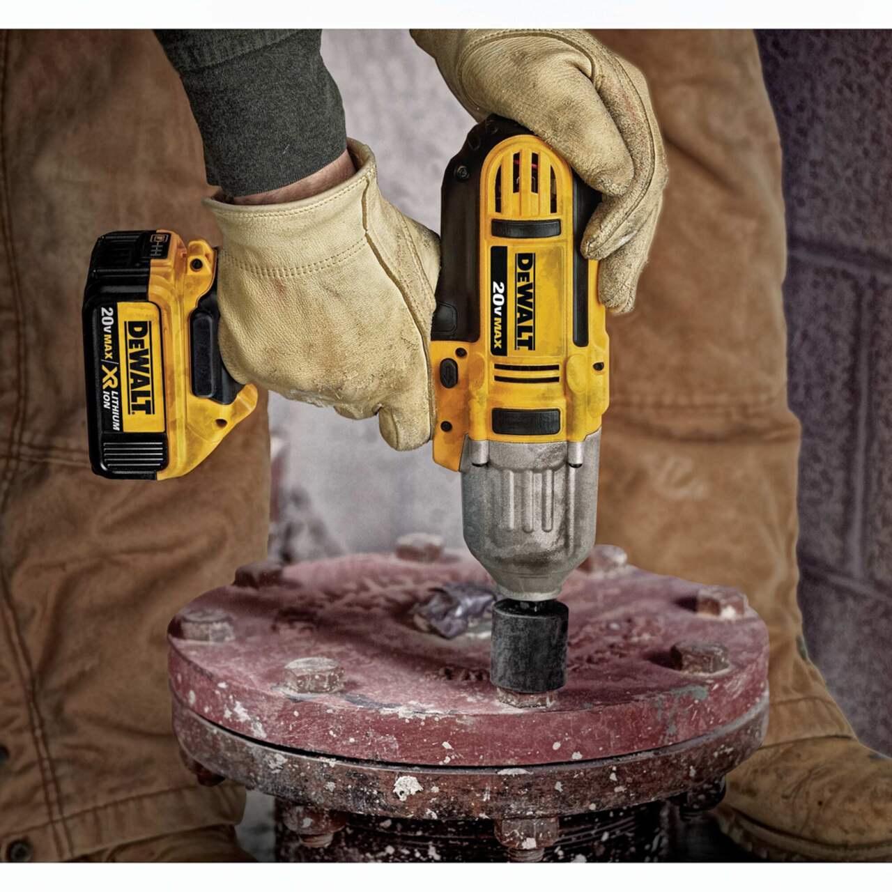 Dewalt dcf889h sales impact wrench