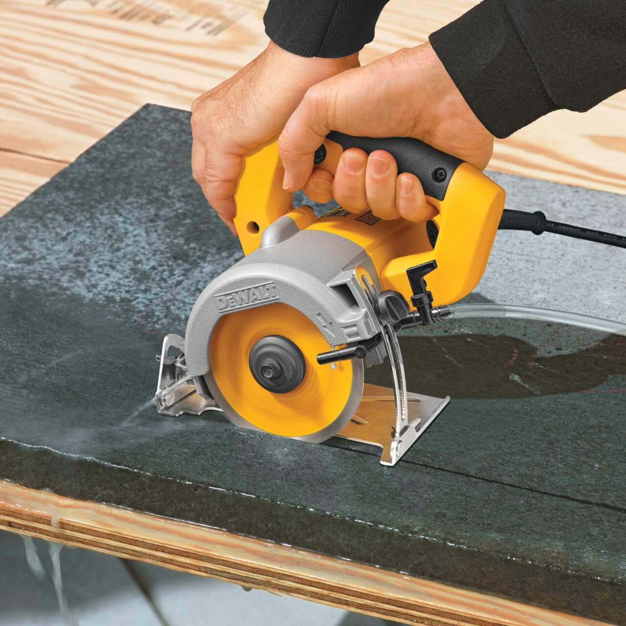 Dewalt blade hot sale tile