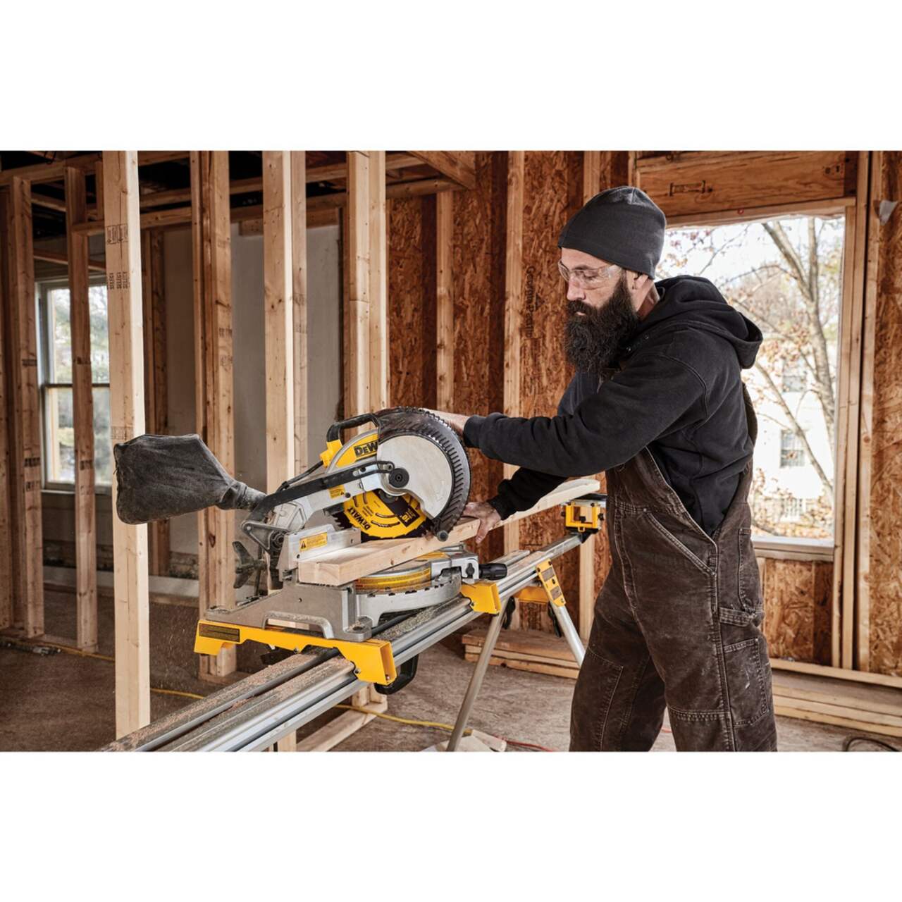 DEWALT DW3114 10 in 40T Carbide Tipped Circular Saw Blade for Wood