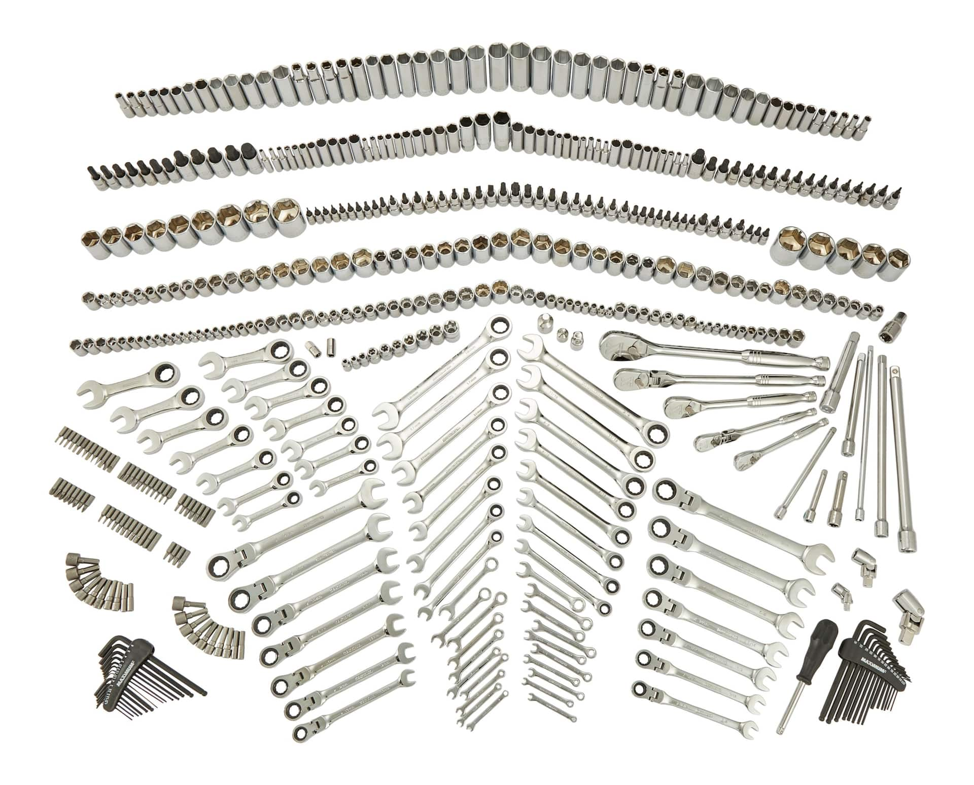 Maximum 500 piece socket outlet set