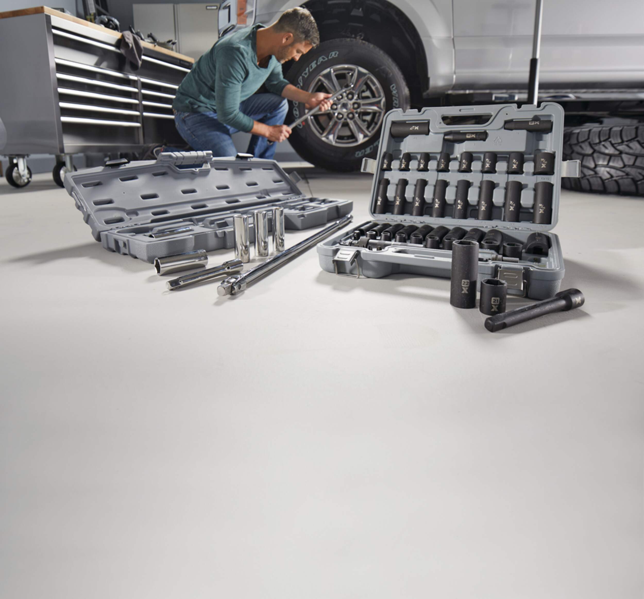 Trousse pour changement de pneus MAXIMUM, 9 pces Canadian Tire