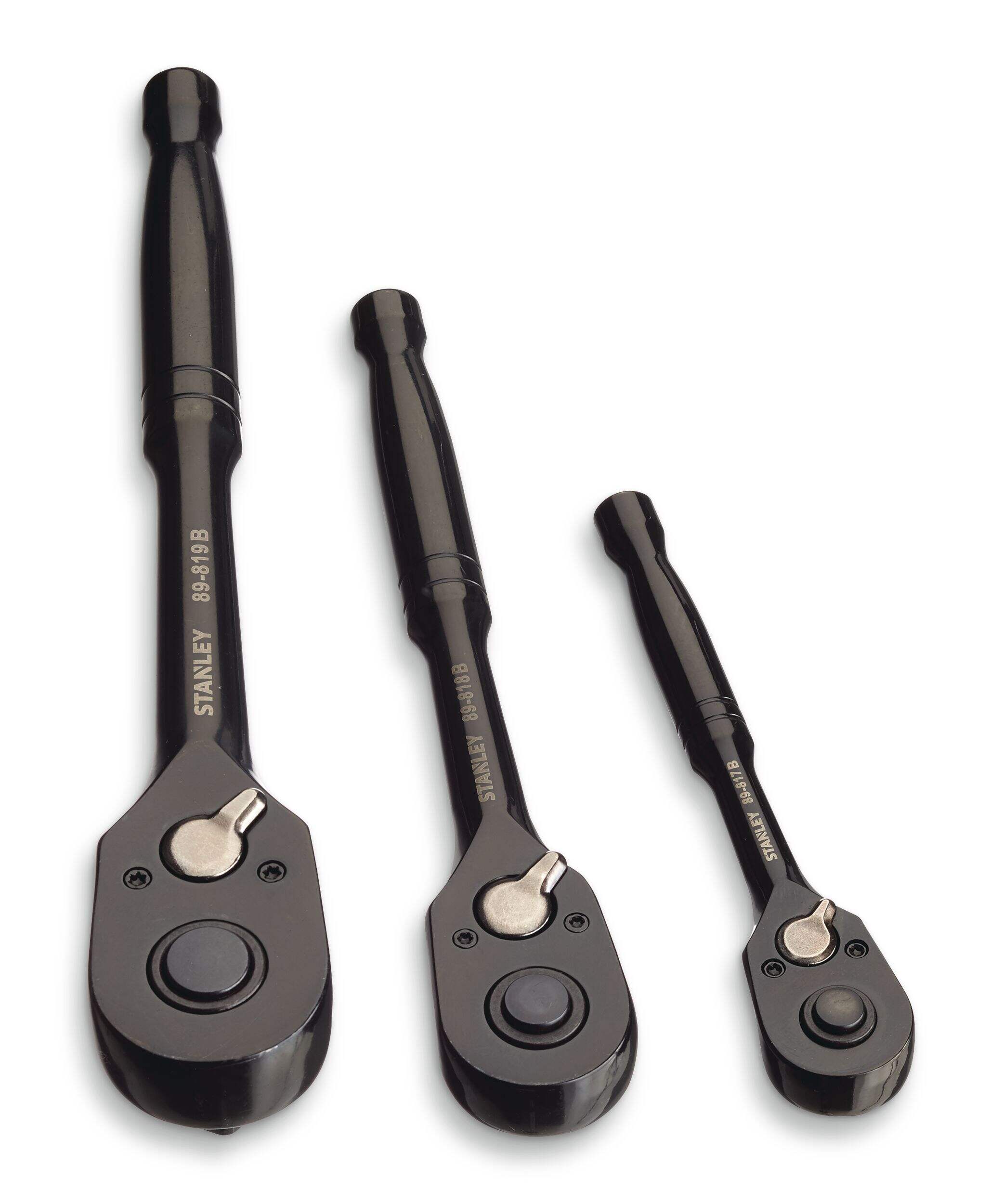Clé à cliquet Stanley de qualité professionnelle au fini chromé de couleur noire, paq. 3 Overhead_Plunge