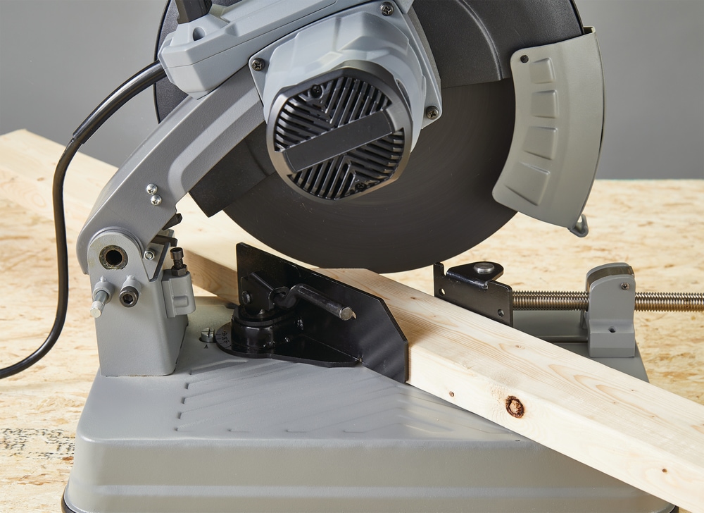 MAXIMUM 15 Amp Metal Chop Saw, 14in Canadian Tire