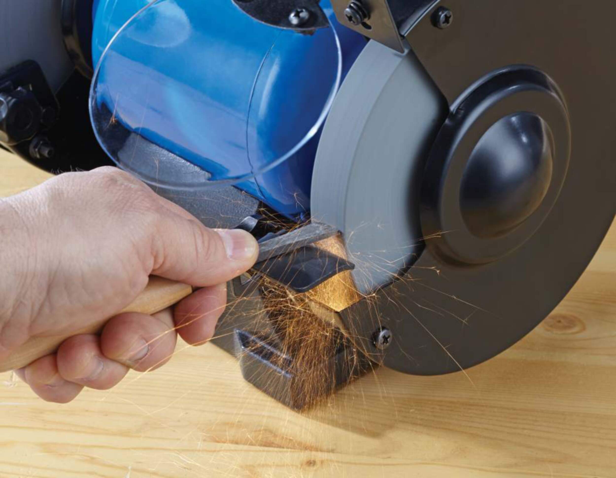 Mastercraft Bench Grinder, 6in Canadian Tire