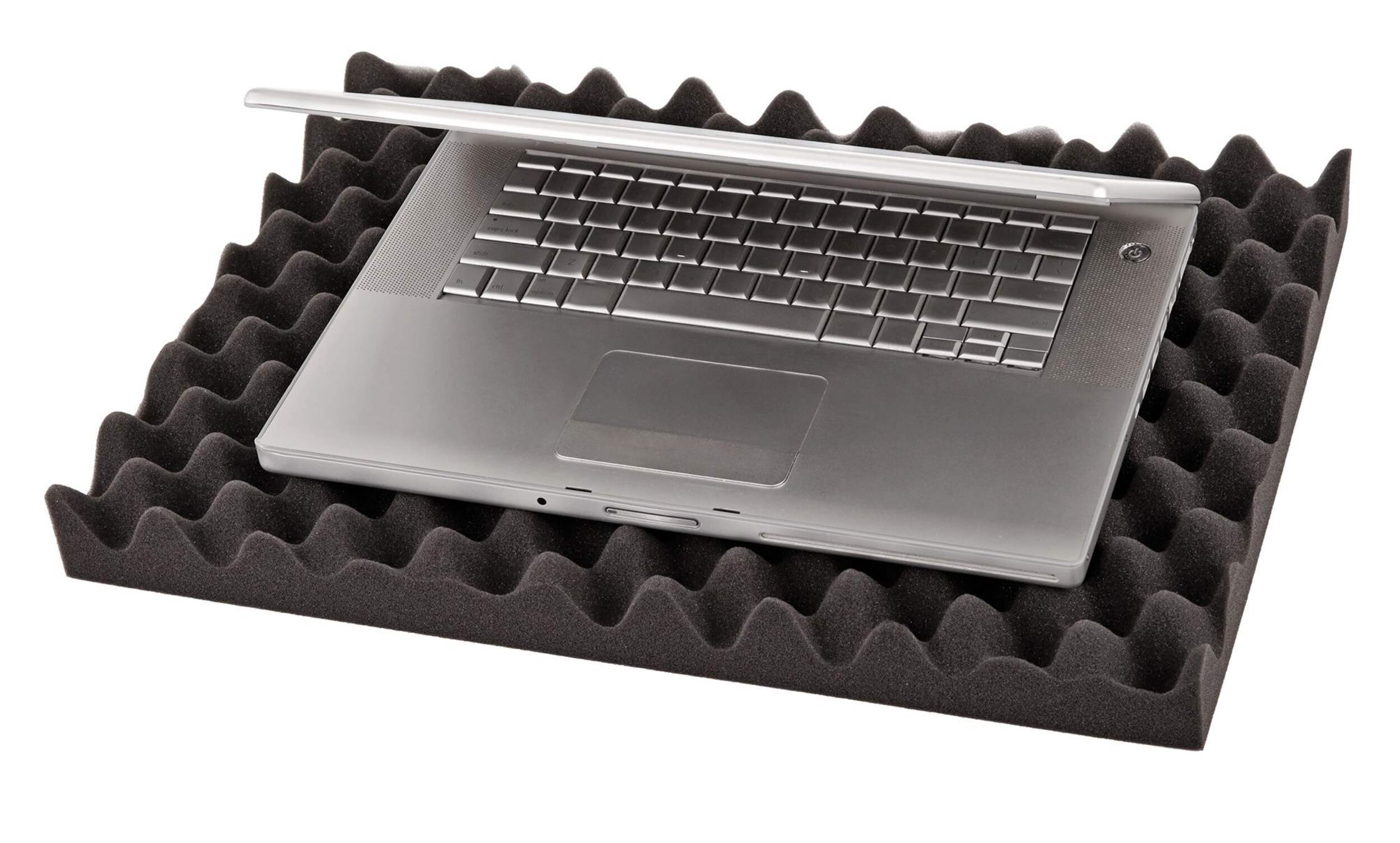 Mastercraft Convoluted Egg Foam Polybag Overhead_Plunge