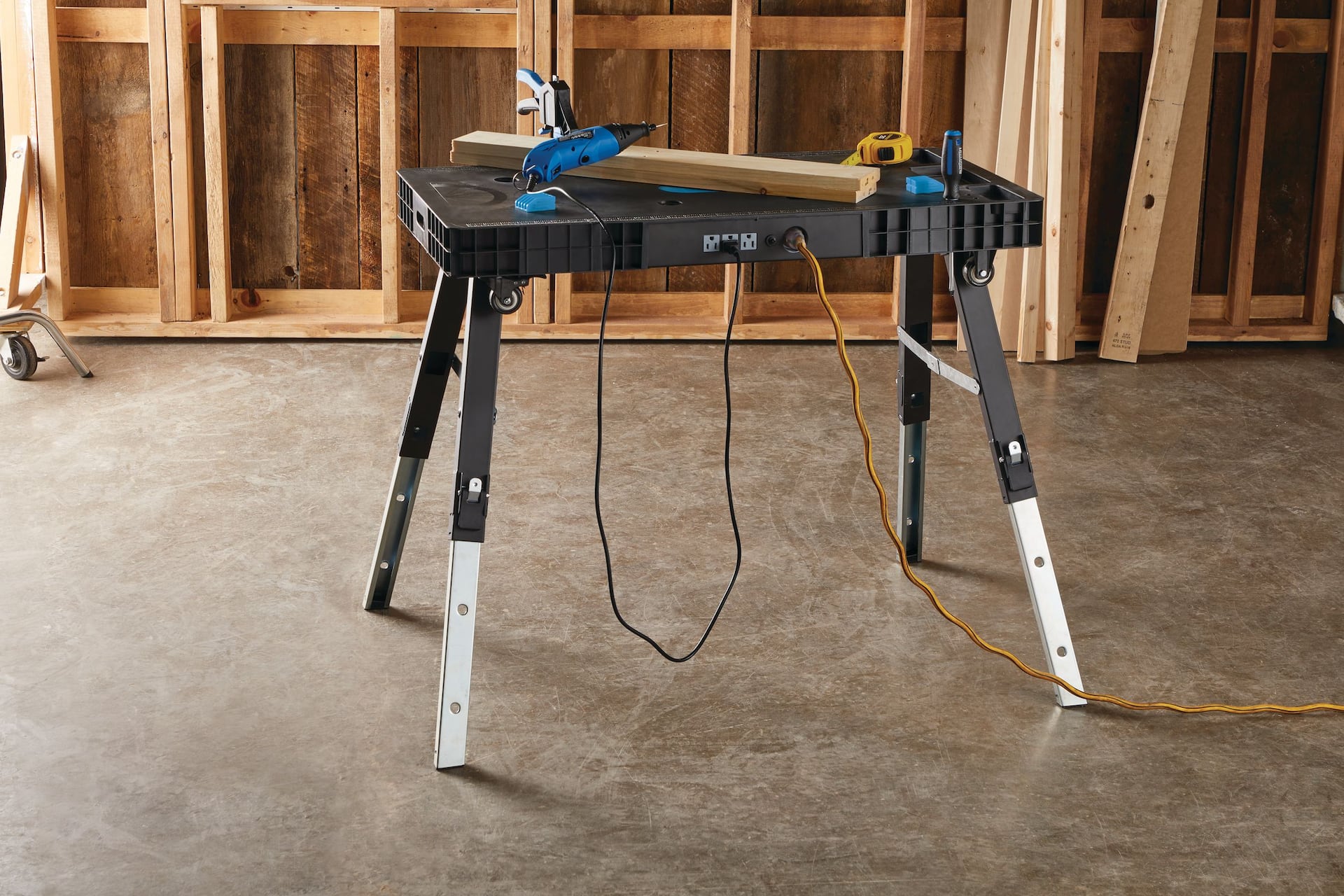 Mastercraft 5 in 1 Adjustable Height Work Table Scaffold