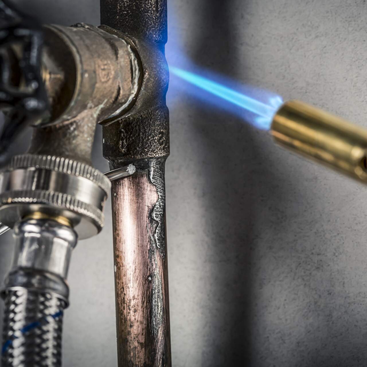 Mag torch deals mt200c