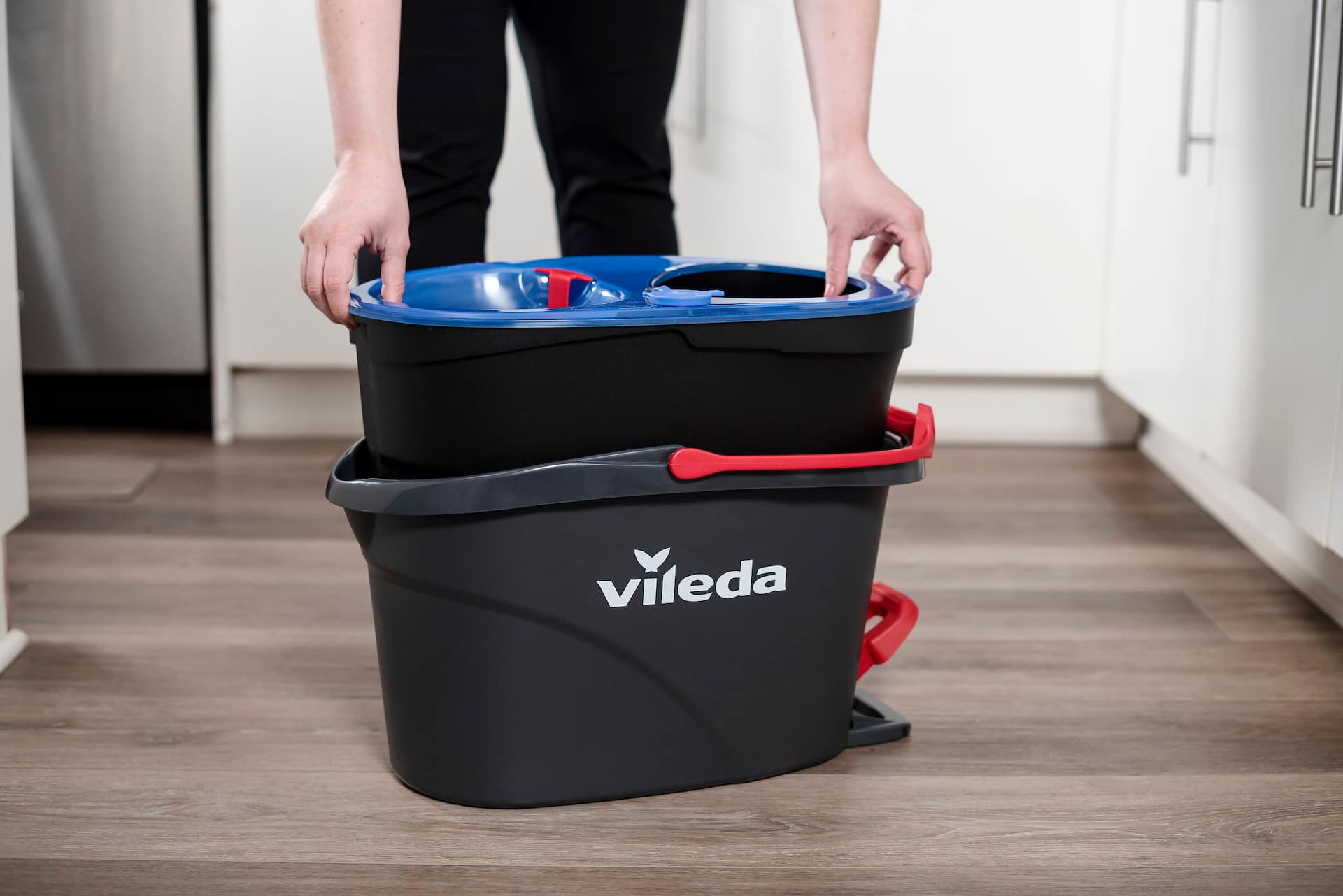 Vileda EasyWring RinseClean Spin Mop & Bucket System | Canadian Tire