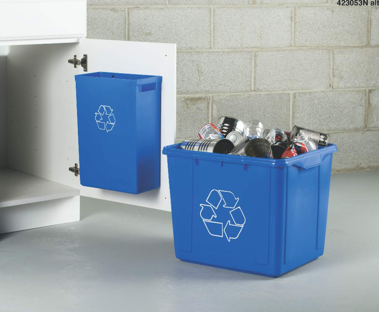 https://media-www.canadiantire.ca/product/living/cleaning/refuse-containers/0423053/59l-blue-box-1e695438-d906-4a23-965a-0847a4c4e5f1.png?imdensity=1&imwidth=1244&impolicy=mZoom