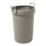 Rubbermaid Plastic Circular Animal Stopper Garbage Can, Grey, 121-L Front_Angled_Right