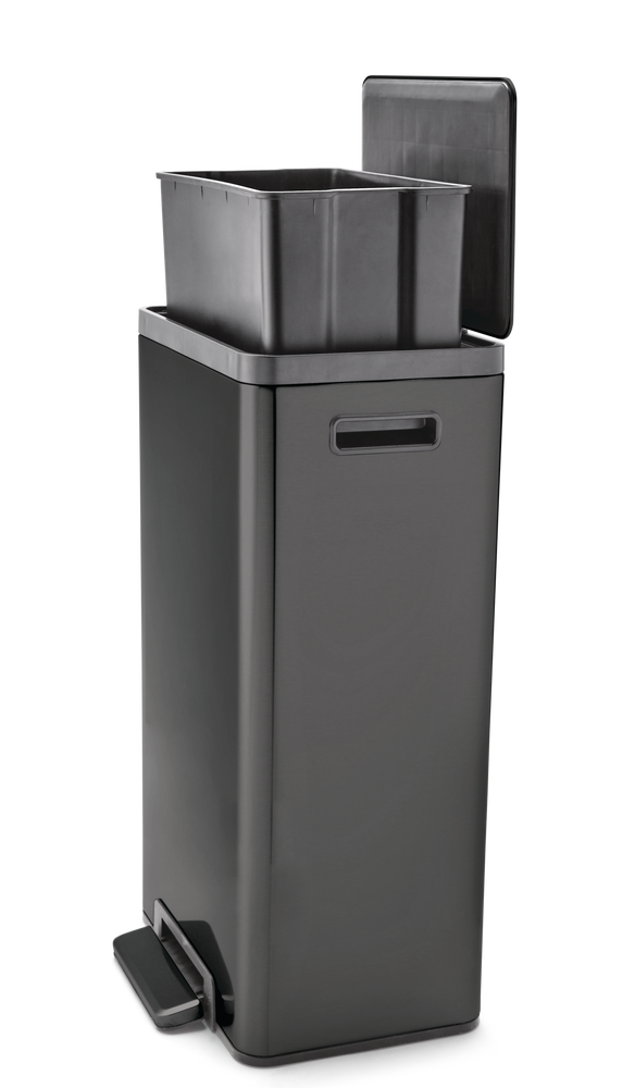 type A Wide Stainless Steel Step Trash/Garbage Bin, 30L Canadian Tire