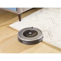iRobot Roomba® 860 Vacuuming Robot Overhead_Plunge