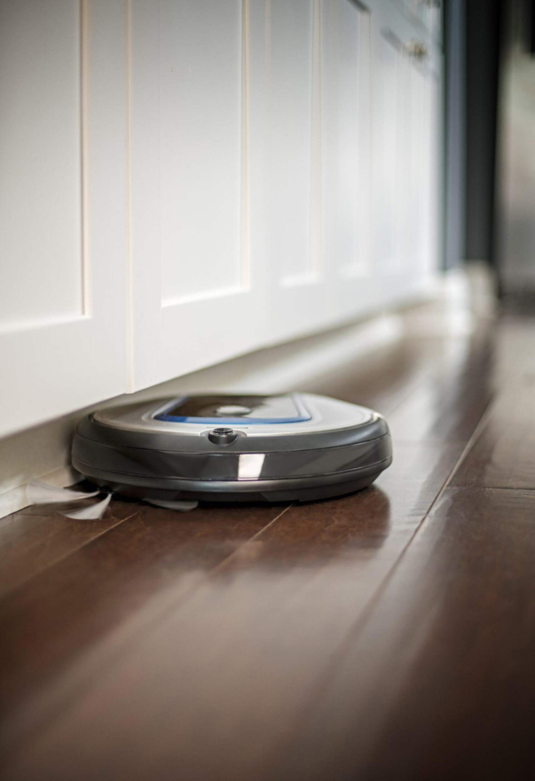 Aspirateur robotique Hoover Quest 700 Canadian Tire